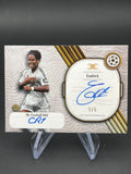 2025 Topps Defintive UCC SIV-E Superstar Idols Inscription CR7 Endrick Auto 5/5 – Bild 1