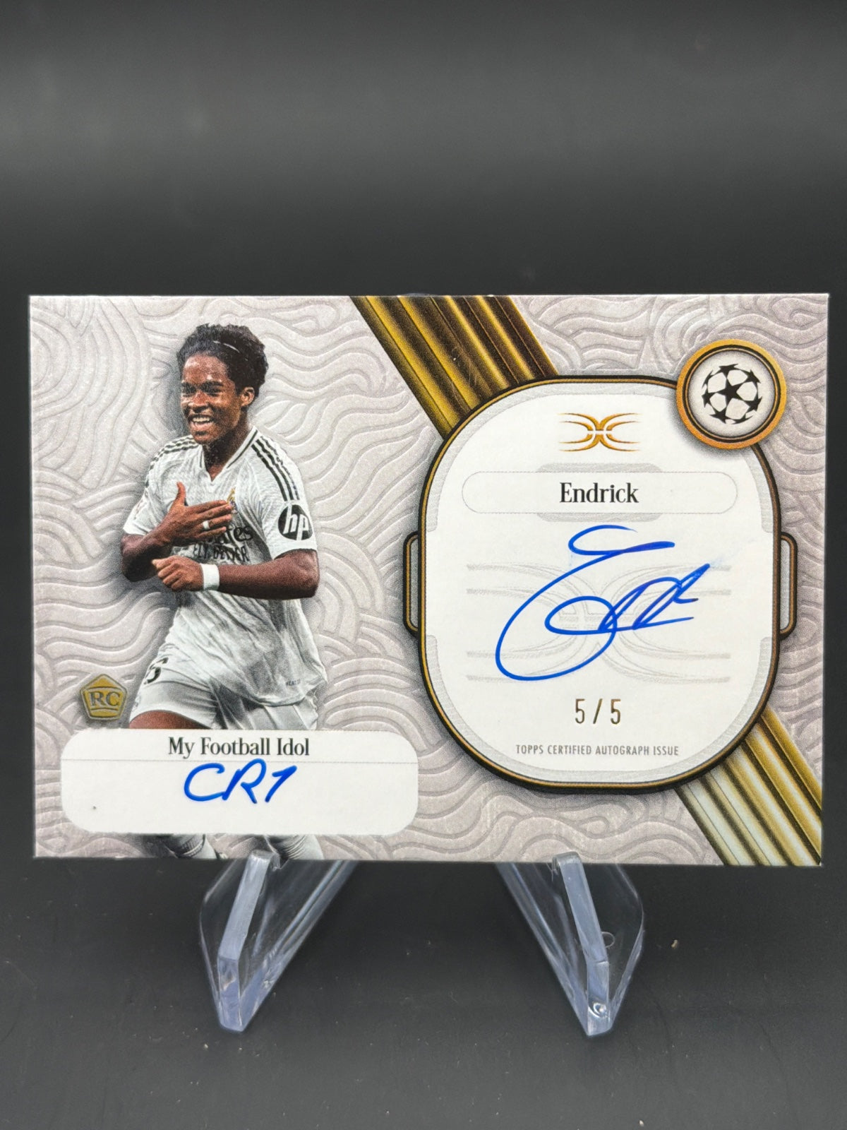 2025 Topps Defintive UCC SIV-E Superstar Idols Inscription CR7 Endrick Auto 5/5 – Bild 1
