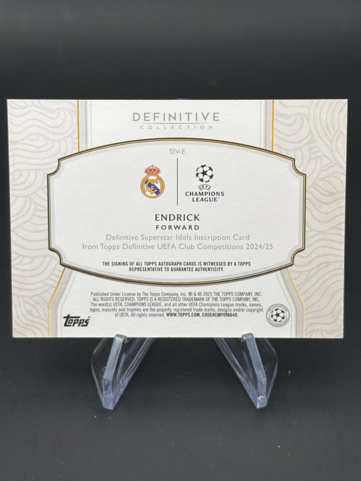 2025 Topps Defintive UCC SIV-E Superstar Idols Inscription CR7 Endrick Auto 5/5 – Bild 2