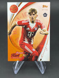 2026 Topps Lineage FC Bayern München 17 Lennart Karl RC /50 – Bild 1