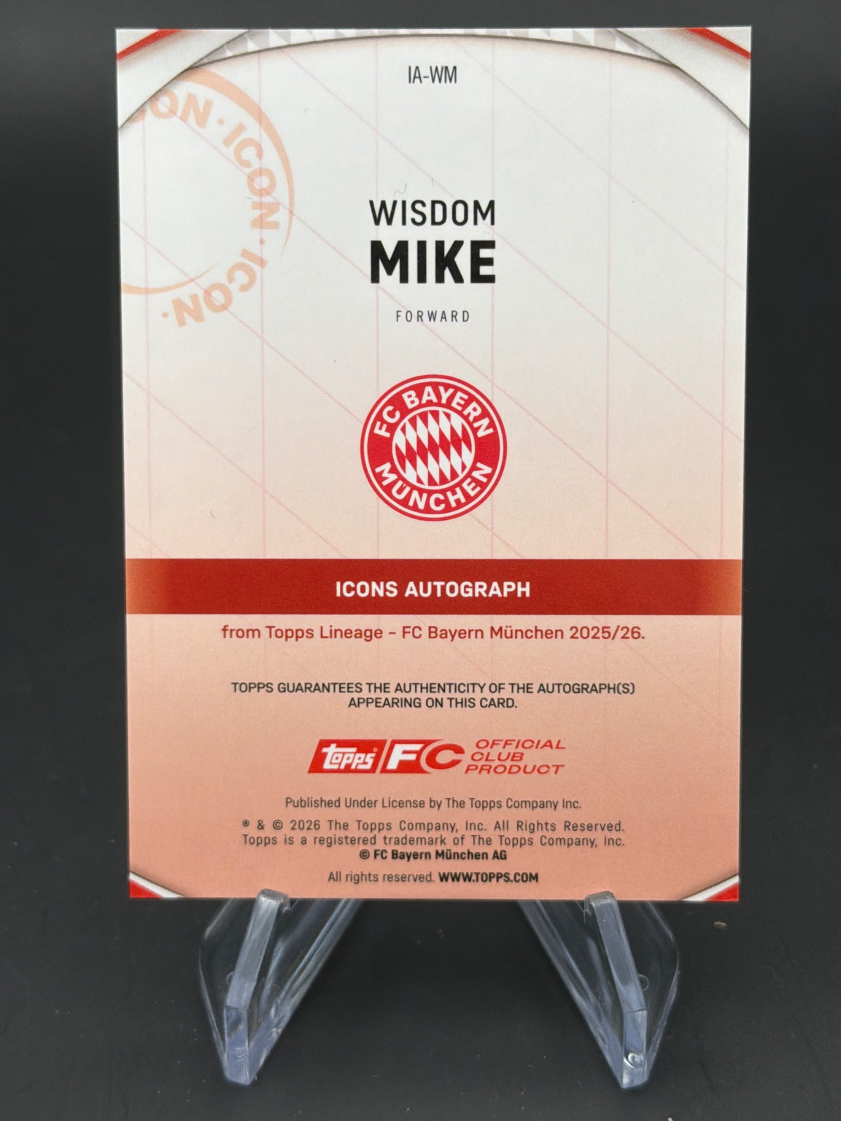 2026 Topps Lineage FC Bayern München IA-WM Wisdom Mike RC Auto /50 – Bild 2
