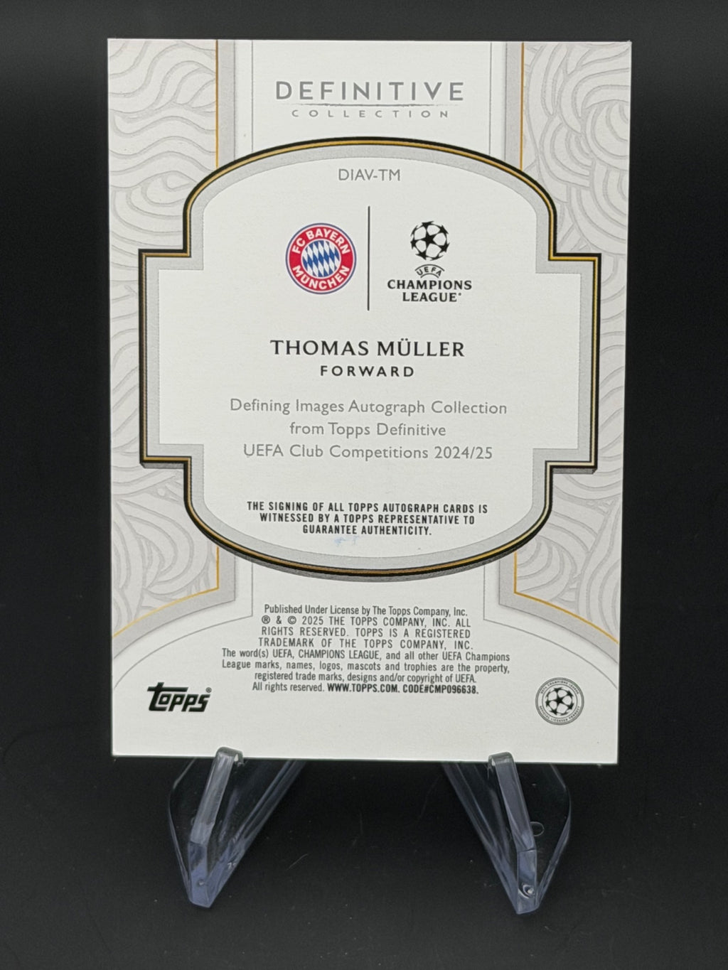 2024 Topps Definitive UCC 24/25 Thomas Müller Auto /10 – Bild 2